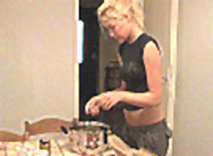 Cooking at home Scène 1